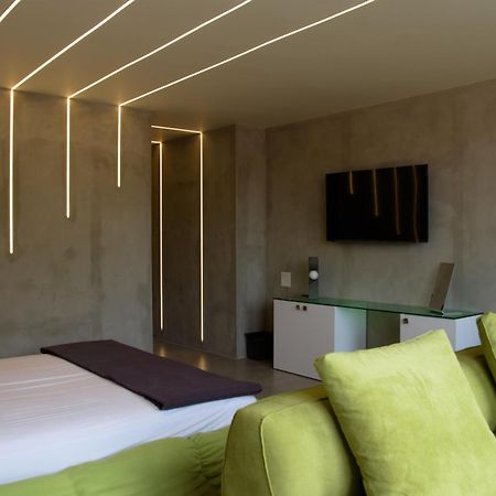 99 Adrianou Apartments Athena Bagian luar foto