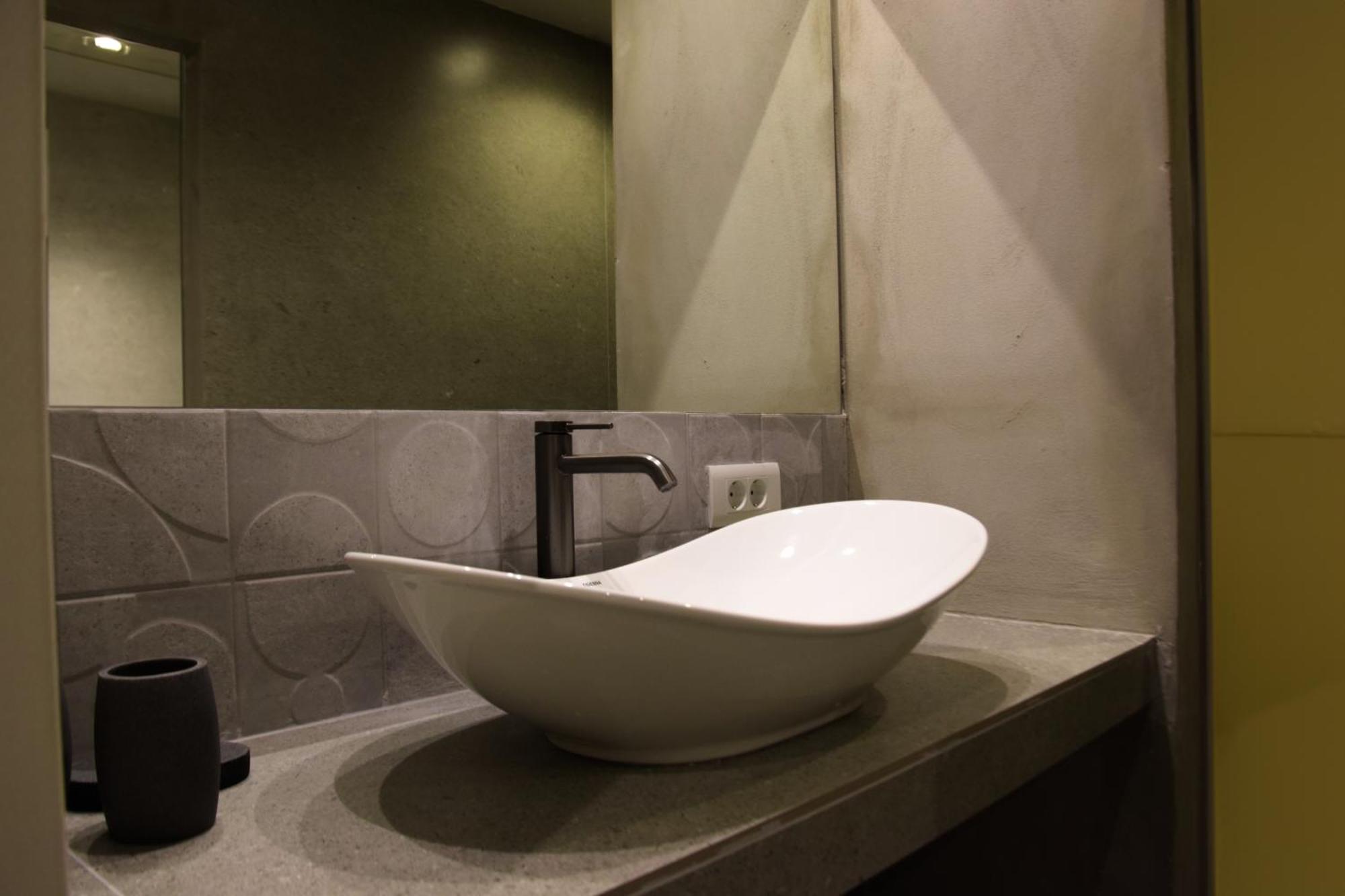 99 Adrianou Apartments Athena Bagian luar foto